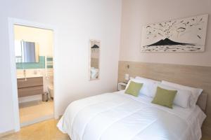 Leone Suites Toledo