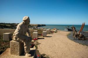 Appartements Beau F2, vue sur mer, a deux pas de Courseulles. : photos des chambres