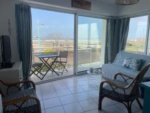 Appartement T2 vue mer les pieds dans l'eau avec parking privé - Les Bains