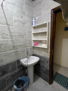 Entire apartment$Gorgeous hideout& CoZzy