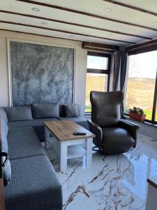 Vila Marina Ilkoni at Jrebchevo dam