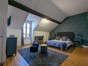 Hotels Logis Hotel La Tourelle du Beffroi : photos des chambres