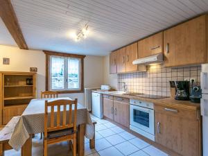 Appartement 2 Chambres au Centre, Proche Pistes, Wifi, Animaux Bienvenus - FR-1-437-37