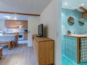 Appartement 2 Chambres au Centre, Proche Pistes, Wifi, Animaux Bienvenus - FR-1-437-37