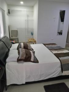 LINDO APARTAMENTO LOFT, EXCELENTE UBICACIÓN!