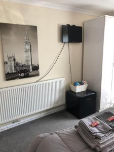 February and March 70pn with 3 nights minimum stay