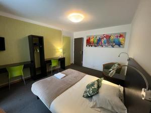 Hotels Le Saint Vincent : photos des chambres