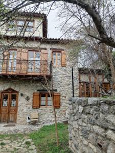 Large Stone Villa with garden.