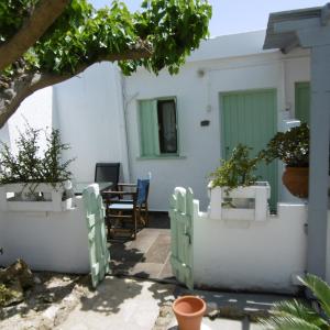 Skyros Panorama Studios