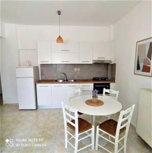 Anastasias Garden-Blue Apartment
