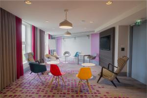 Hotels The Atrium Hotel & Conference Centre Paris CDG Airport, by Penta : photos des chambres