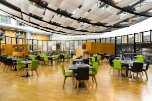 Hotels The Atrium Hotel & Conference Centre Paris CDG Airport, by Penta : photos des chambres