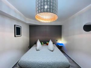 Flat on 2 floors near stade de france