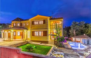 Gorgeous Home In Medulin With Wifi