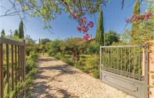 Stunning Home In Menfi Ag With Kitchen