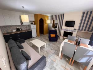 Very Very Vera Beach - Freshly Renovated