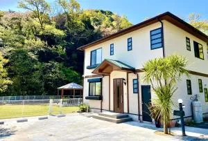 一棟貸別荘! Ohama Beach House & BBQ! 大浜海水浴場まで徒歩10分! Pets welcome! - Katsura