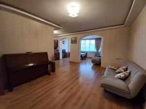 Luxurious and comfortable apartment in the center of Tbilisi - Роскошная и комфортная квартира в центре Тбилиси