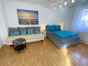 Jacky & Daniels Apartments Top 1