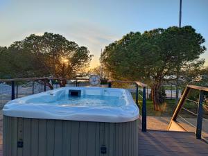 SEA LUX FLOATING HOUSE AJDA Portorose 