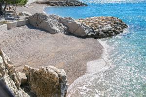 Apartments by the sea Brela, Makarska - 20778 