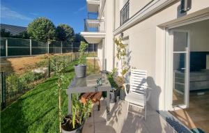 Appartements Beautiful apartment in Le Blanc-Mesnil with WiFi and 1 Bedrooms : photos des chambres