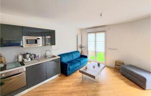 Appartements Beautiful apartment in Le Blanc-Mesnil with WiFi and 1 Bedrooms : photos des chambres