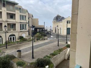 Appartements Appartement Chatelaillon-Plage, 2 pieces, 4 personnes - FR-1-246-649 : photos des chambres