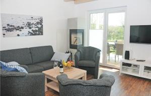 Three-Bedroom Holiday Home  room in Holiday Home Seeteufel 9