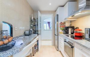 Lovely Apartment In Benahavis