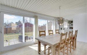 3 Bedroom Lovely Home In Kalundborg
