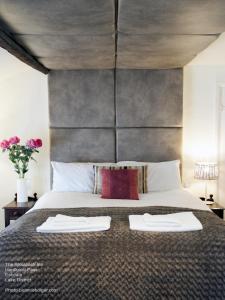 King Room room in Woolpack Inn