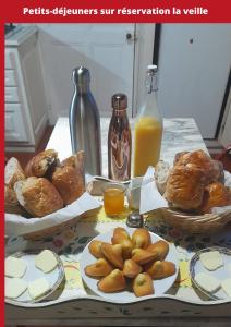 Appartements Du vert & du bon air - Linge maison inclus - Parking Prive Gratuit - Centre ville Bergerac 10mn - Domaine Bellevue Cottage en Perigord : photos des chambres