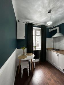 Апартаменти в центрі на Подільській