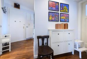 Designer Two-Bedroom Apartment