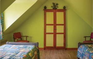 Maisons de vacances Nice Home In Plhdel With Wifi : Maison de Vacances 2 Chambres