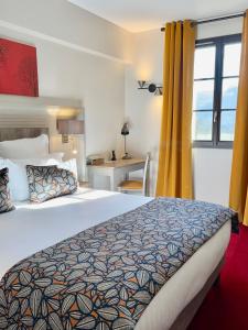 Hotels Hotel Le Perigord : photos des chambres