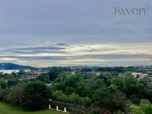 KWEN Suites-Tanjung Aru InfinityPool SeaviewAirport View