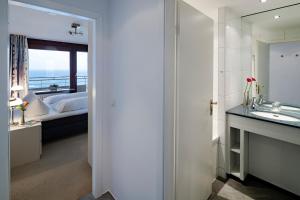 Apartment room in Top Appartements Roth am Strande