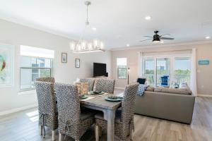 Lost Key 14418 Beach Heather Ct By Pkrm