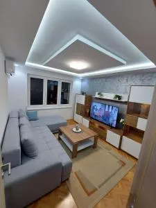 Matej LUX Apartment - Karpoš Dva