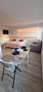 Estudios en Plaza Cabo da Vila centro Muxia