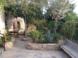 Cottage in Sykia beach