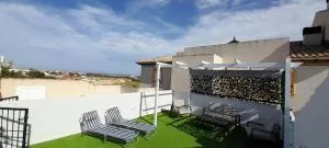 Lomas de Cabo Roig Top floor apartment with Sea View Airport Collection included T&C - Los Dolses