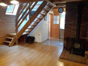 Domek letniskowy nad stawem Temeszów Bieszczady