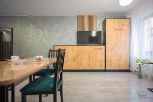 Apartament na deptaku, Czekoladowy-Zdrój, MyWeek