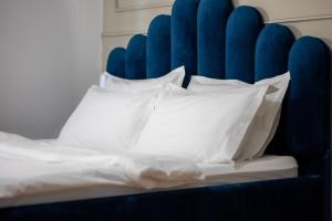 Skanderbeg Square App - THE NEST