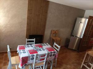 Appartements 2 pieces proche activites ski,tyrolienne etc : photos des chambres