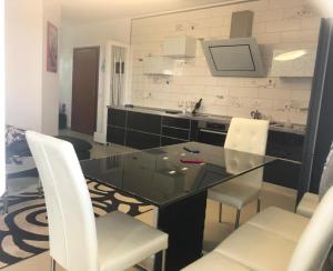 Vale House Holiday Apartment