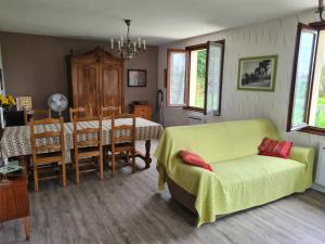 Maisons de vacances commealaferme71.vacances : photos des chambres